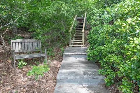 2811 Shell Rd, Gloucester, VA 23061 photo 23