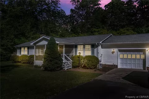90 Evergreen Dr, Lancaster, VA 22503