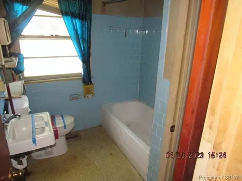 120 Springfield Dr, Williamsburg, VA 23185 photo 8