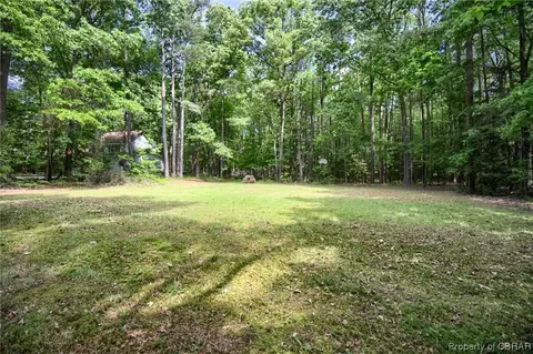 8328 Woodhaven Dr, Gloucester, VA 23061 photo 30