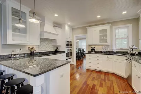 5858 Hillside Dr, Gloucester, VA 23061 photo 13