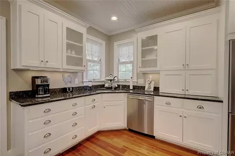 5858 Hillside Dr, Gloucester, VA 23061 photo 15