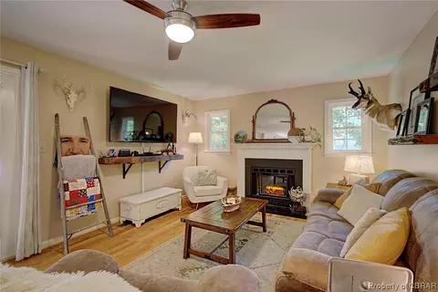8012 Founders Mill Way, Gloucester, VA 23061 photo 11
