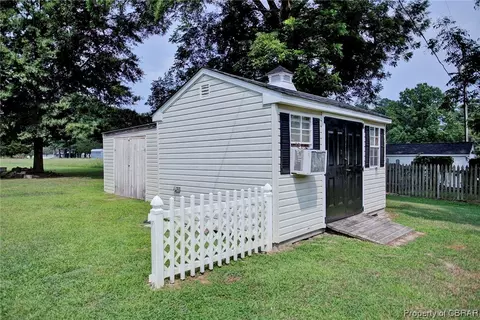 581 General Puller Hwy, Saluda, VA 23149 photo 34