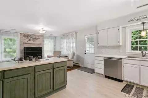 7063 Seawell Ave, Gloucester, VA 23061 photo 12