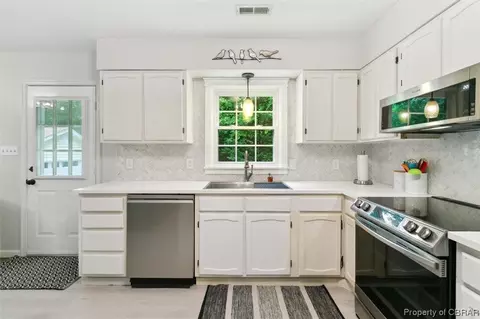 7063 Seawell Ave, Gloucester, VA 23061 photo 14