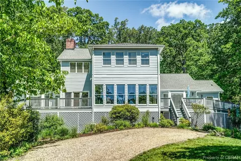 3983 Black Stump Rd, Weems, VA 22576 photo 4