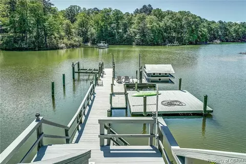 3983 Black Stump Rd, Weems, VA 22576 photo 5