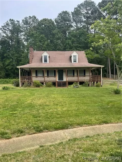 7022 Claybird Ln, Mechanicsville, VA 23111