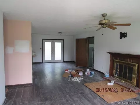 5017 Hickory Fork Rd, Gloucester, VA 23061 photo 2