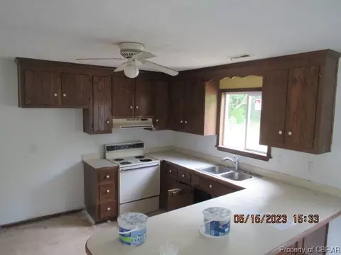 5017 Hickory Fork Rd, Gloucester, VA 23061 photo 4
