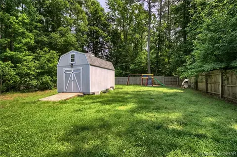 8371 Patrick Henry Way, Gloucester, VA 23061 photo 32
