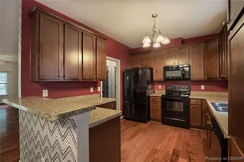 8371 Patrick Henry Way, Gloucester, VA 23061 photo 13