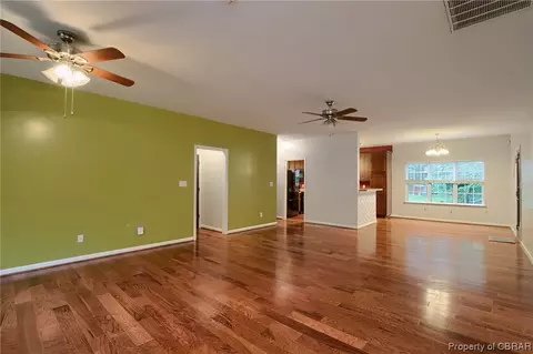 8371 Patrick Henry Way, Gloucester, VA 23061 photo 7