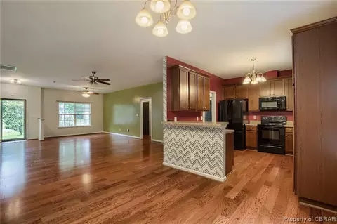 8371 Patrick Henry Way, Gloucester, VA 23061 photo 12