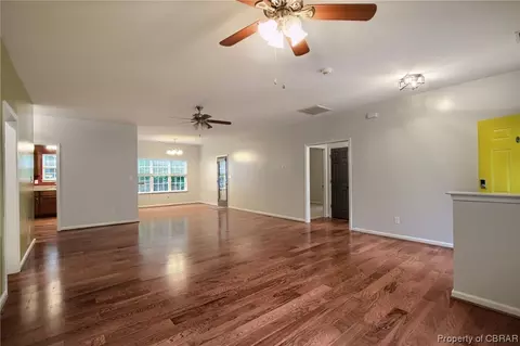 8371 Patrick Henry Way, Gloucester, VA 23061 photo 6