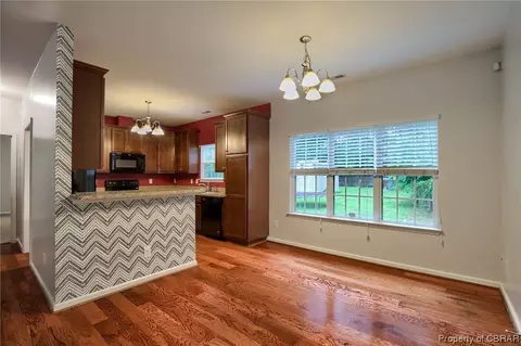 8371 Patrick Henry Way, Gloucester, VA 23061 photo 11