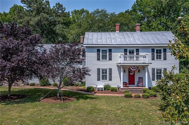 1674 Fleeton Rd, Reedville, VA 22539