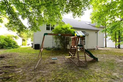 4 W Spur Ct, Hampton, VA 23666 photo 36