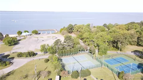 4 W Spur Ct, Hampton, VA 23666 photo 50