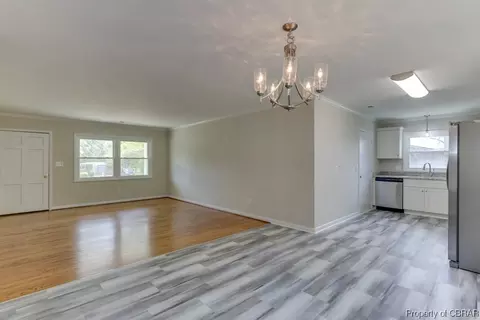 7279 Leigh Dr, Hayes, VA 23072 photo 12