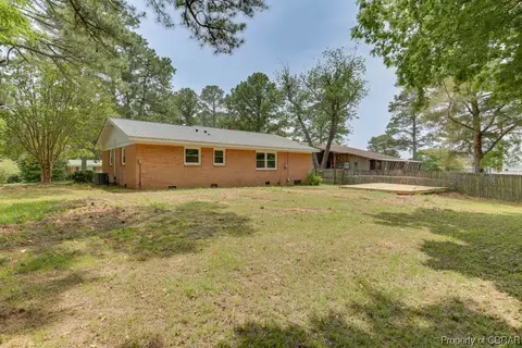 7279 Leigh Dr, Hayes, VA 23072 photo 30