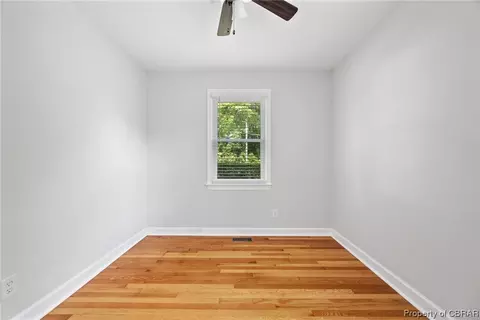 1621 Greate Rd, Gloucester Point, VA 23062 photo 17