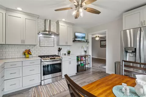 5445 Ark Rd, Gloucester, VA 23061 photo 14
