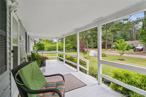 5445 Ark Rd, Gloucester, VA 23061 photo 2