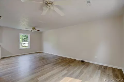 180 Easy St, Dutton, VA 23050 photo 2