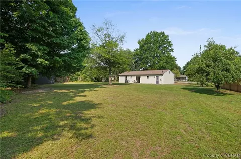1927 Gloucester Point Dr, Gloucester Point, VA 23062 photo 41