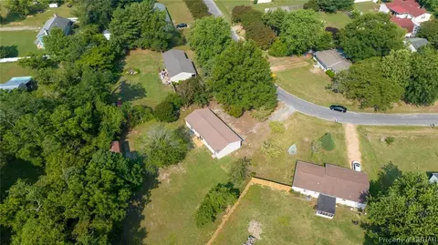 1927 Gloucester Point Dr, Gloucester Point, VA 23062 photo 47