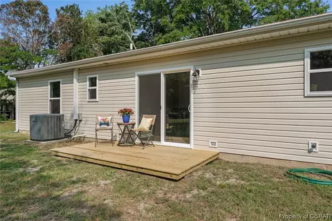 1927 Gloucester Point Dr, Gloucester Point, VA 23062 photo 39