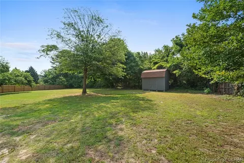 1927 Gloucester Point Dr, Gloucester Point, VA 23062 photo 43