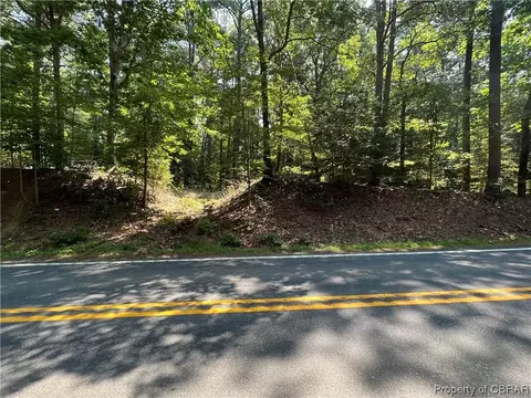 000 River Rd, Lancaster, VA 22503