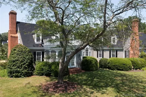 103 Cradle Point Ln, North, VA 23128