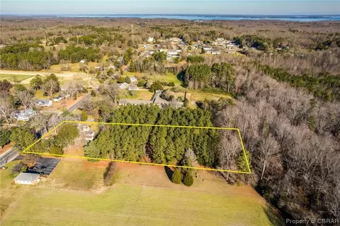624 Gloucester Rd, Saluda, VA 23149 photo 49