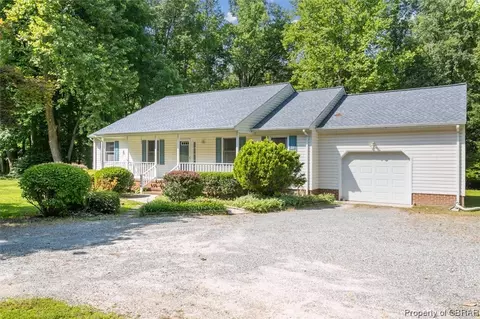 5434 Crany Creek Dr, Gloucester, VA 23061
