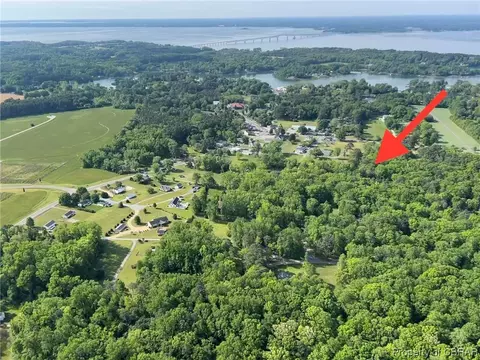 294 Chesapeake Dr, Irvington, VA 22480