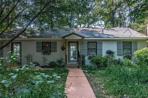 356 Colorado Dr, Heathsville, VA 22473