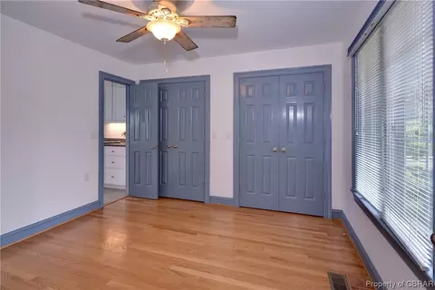 1470 Mercer Rd, Gloucester Point, VA 23062 photo 12
