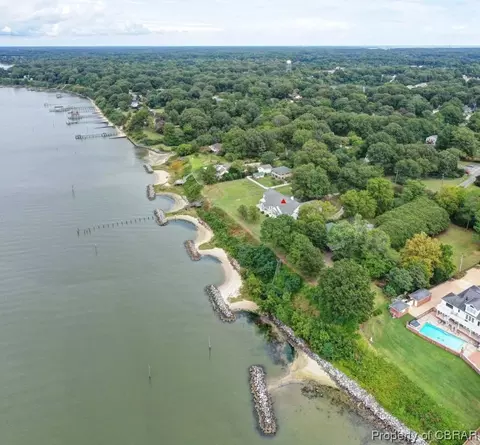1470 Mercer Rd, Gloucester Point, VA 23062 photo 32