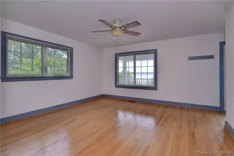 1470 Mercer Rd, Gloucester Point, VA 23062 photo 14
