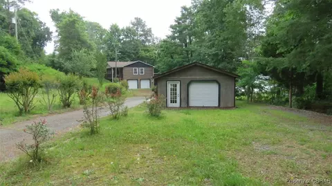 1296 Belmont Dr, Lancaster, VA 22503