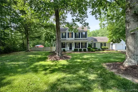 8024 Kitchener Dr, Gloucester, VA 23061 photo 8