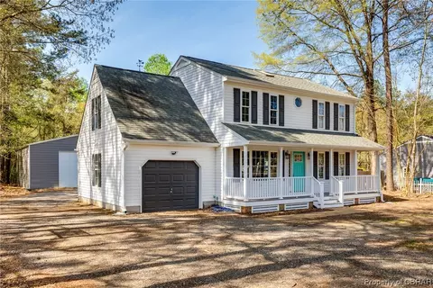 3552 Foxhaven Dr, Gloucester, VA 23061