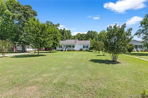 178 Canaan View Ln, Surry, VA 23883