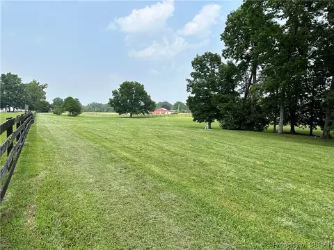 2597 Meadow Lake Dr, Toano, VA 23168