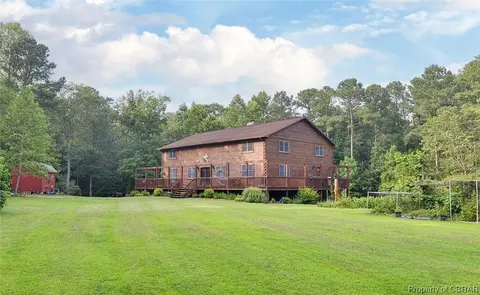 11419 Goodes Ln, Saluda, VA 23149