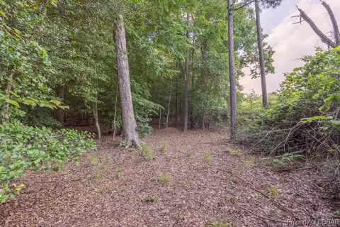 2 71 Ac George Wash Memorial Hwy, Hayes, VA 23072